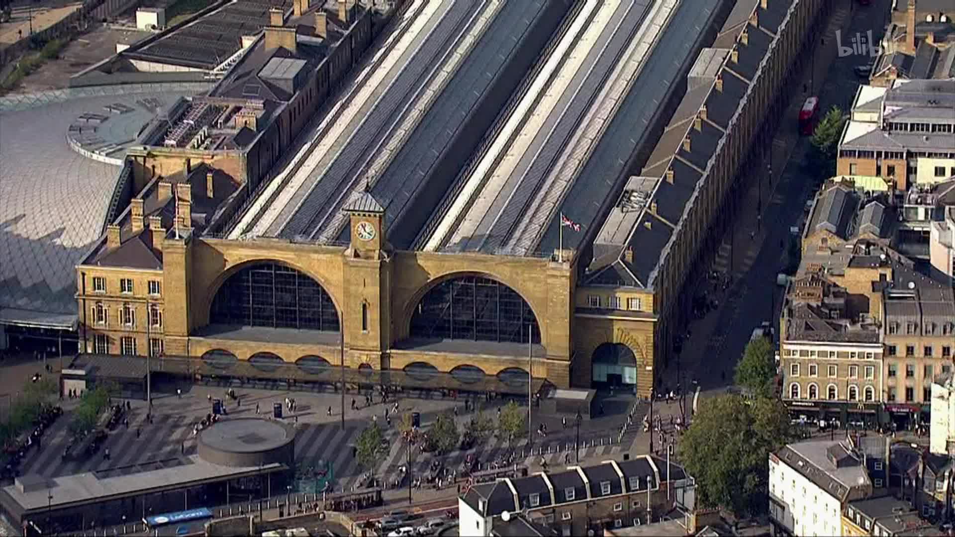 探秘国王十字车站第4集圣诞节下的国王十字火车站