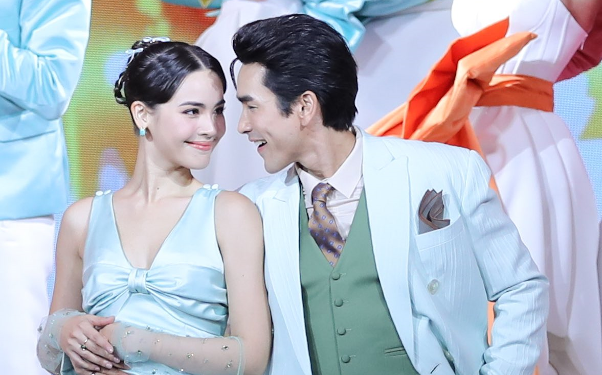【nadech yaya】佛统府central商场开业典礼