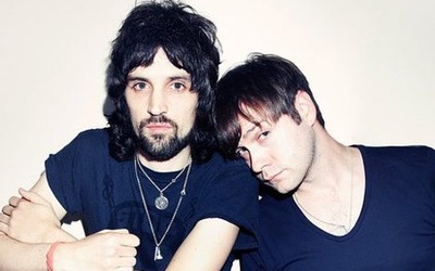 [图]VEVO Presents Kasabian Live from Leicester