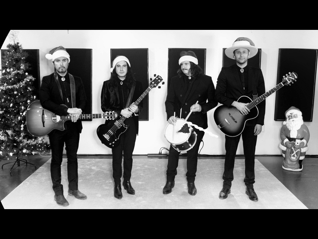 [图]Feliz Navidad - The Last Bandoleros