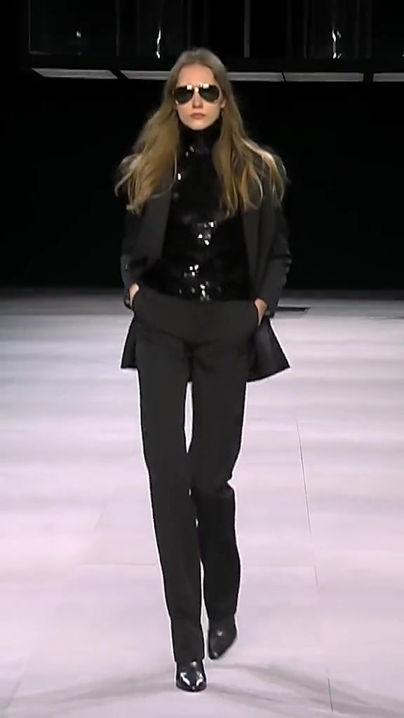 celine 03 模特时刻 依然硬核