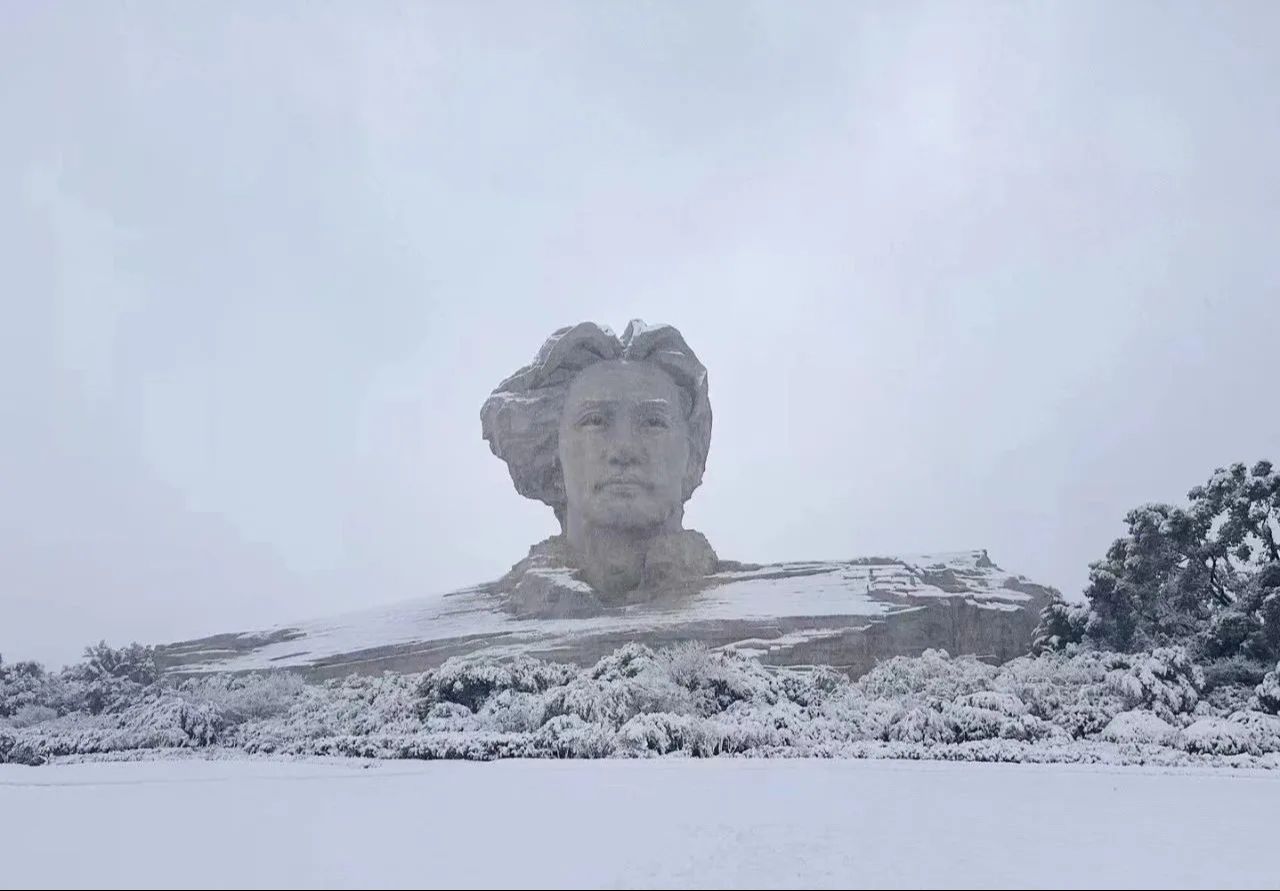 [图]“我期待的不是雪，而是有你的冬天。”