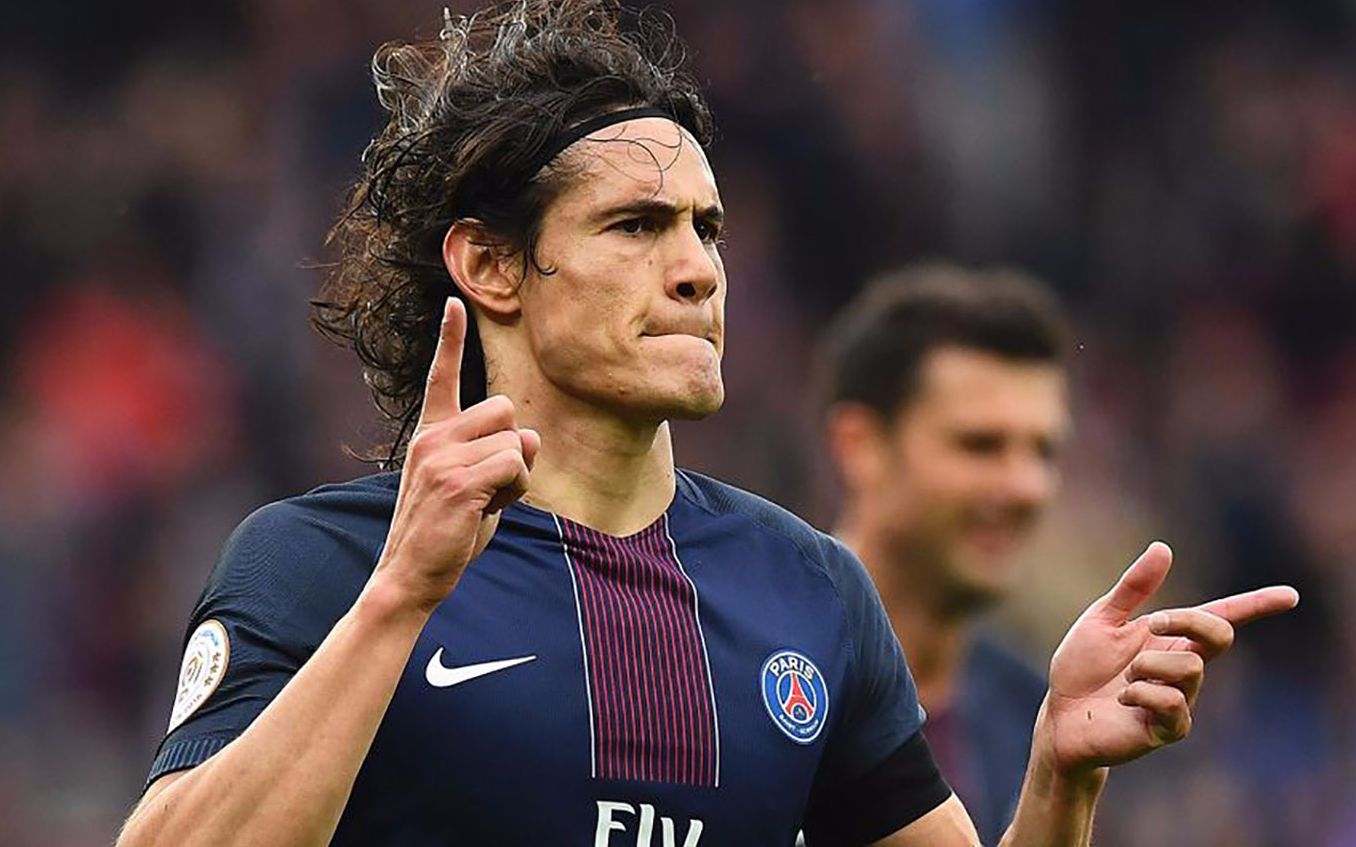 卡瓦尼这些进球,即能看到c罗的影子,也能看到伊布的仙气_哔哩哔哩 (゜