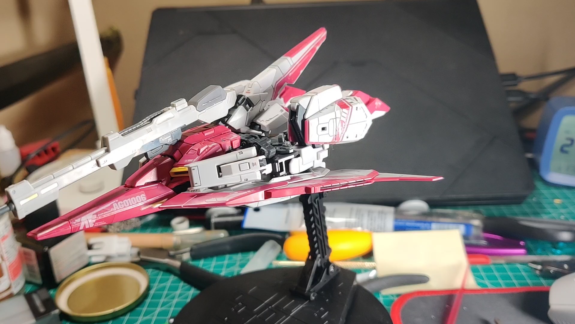 万代 rg z3 z高达3号 zeta三号机 阿姆罗配色 msz-006-3 pb限定变形ma