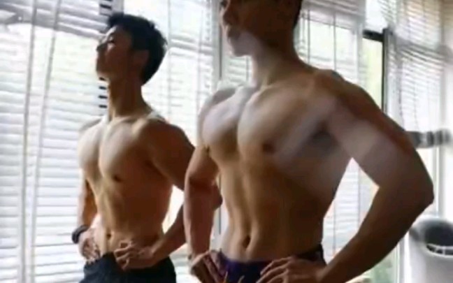 你的胸肌男友已就位|水中肌肉男友真给力|两个男孩子抱在一起很平常吧|帅哥腹肌胸肌合集 体育生男友 型男肌肉性感 小鲜肉 帅气 荷尔蒙 体育生男朋友 人鱼...