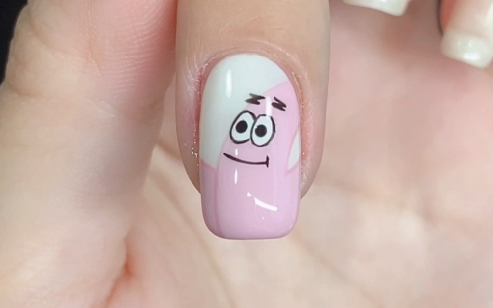 美甲教程捕捉到一只可爱的派大星