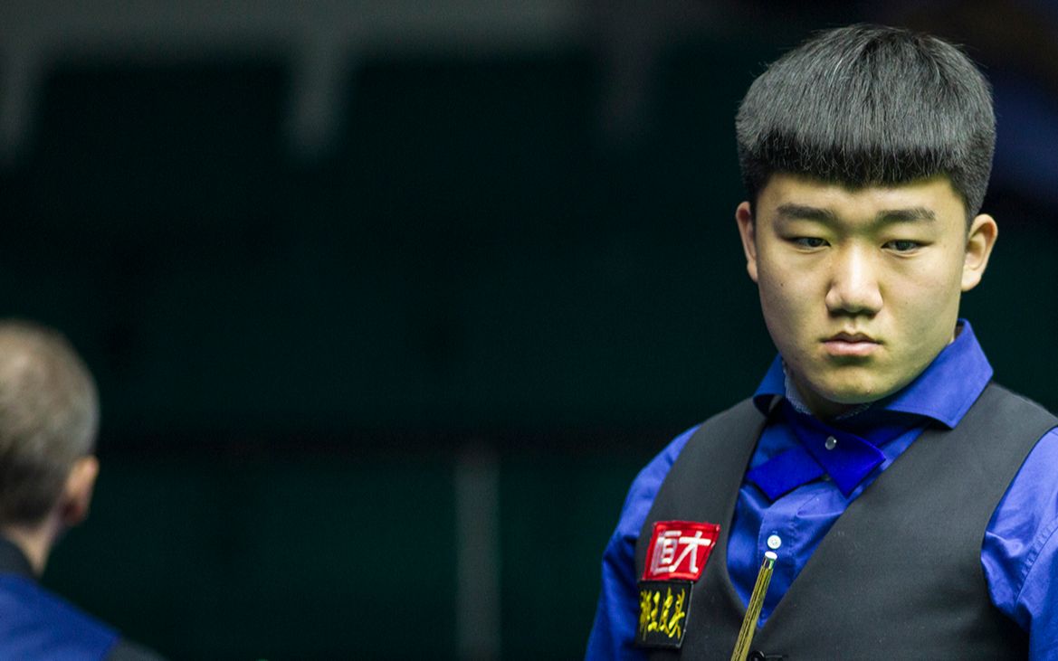 小兵战老将!2021斯诺克锦标赛资格赛第2轮 白朗宁6-3马努斯