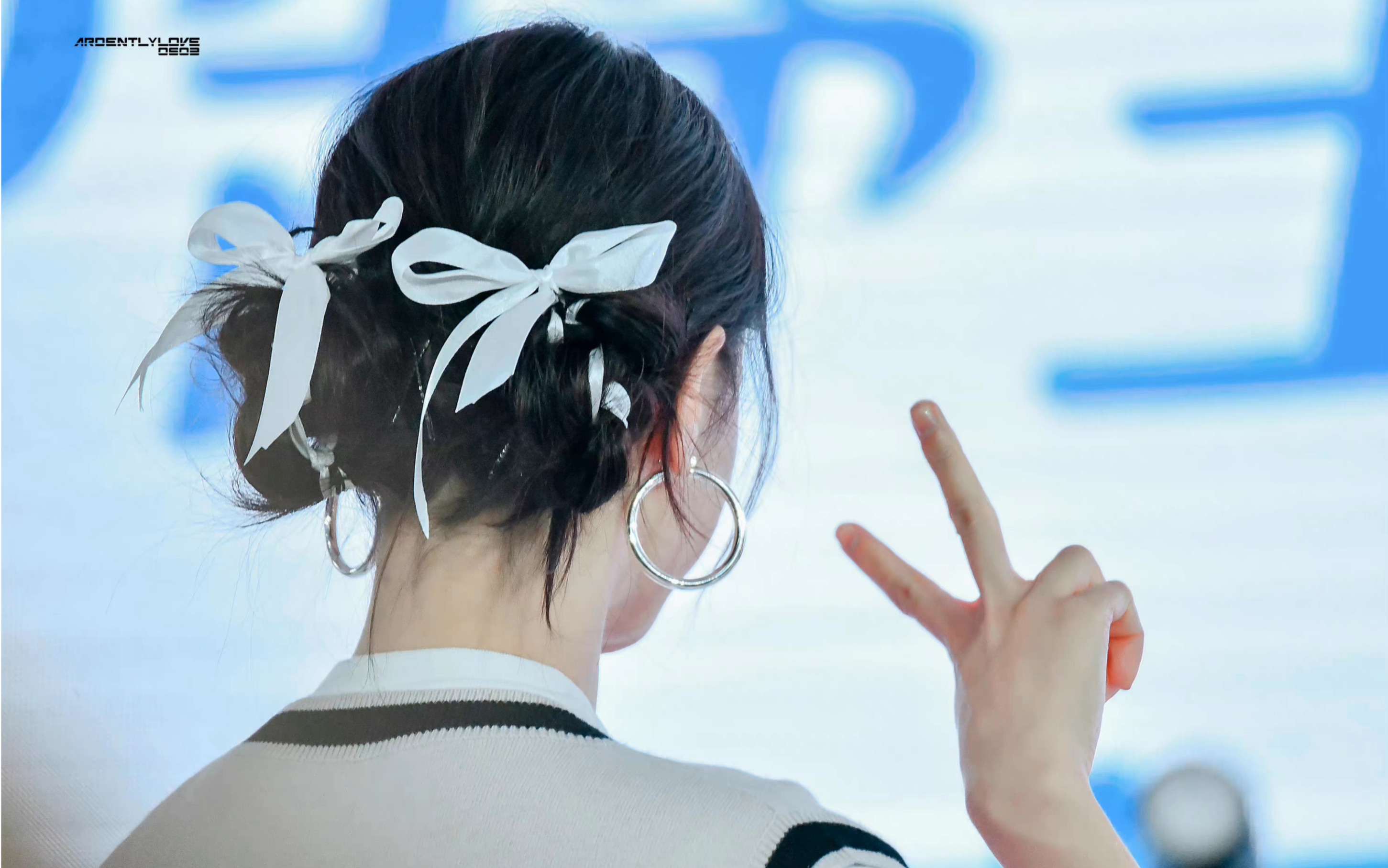 迪丽热巴丝带双丸子头78元气美少女7878