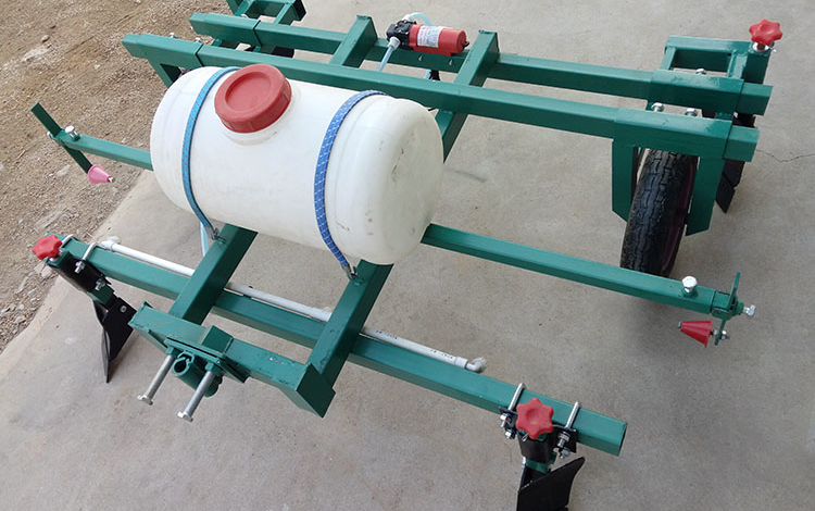 新品烟叶地膜覆盖机