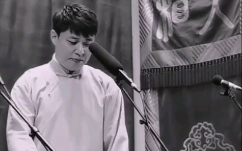 李鹤东当社会东拿起玩具刀后东哥这异常熟悉的手感