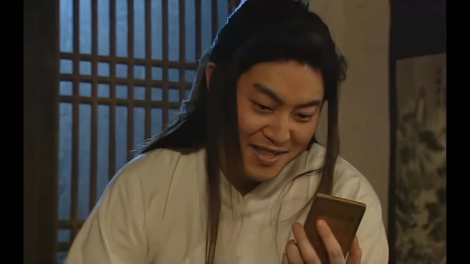 宝贝儿,对她是逢场作戏,你才是真爱