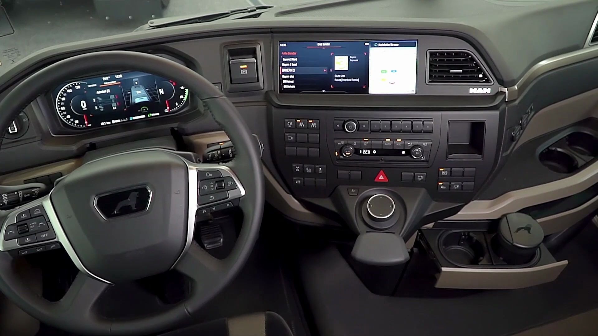 讲解全新一代曼恩内饰·man官方视频(第五部分)_哔哩哔哩 (゜-゜)つロ