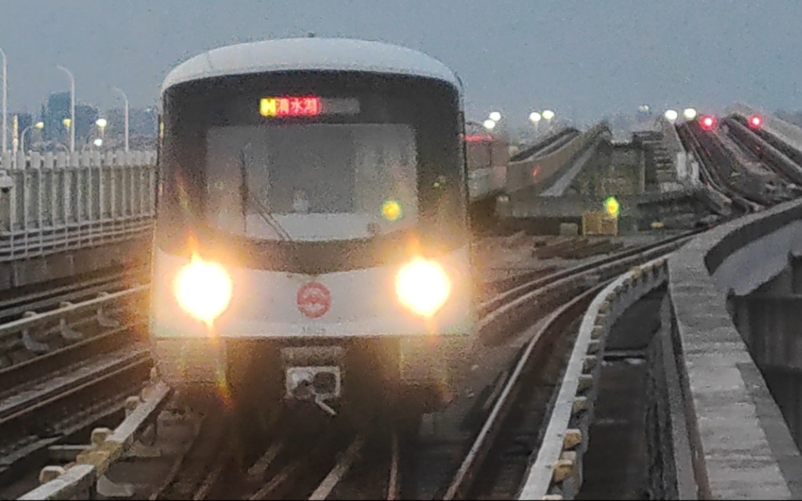 上海地鐵16號線 大站車#1605—#1603(滴水湖方向)於17