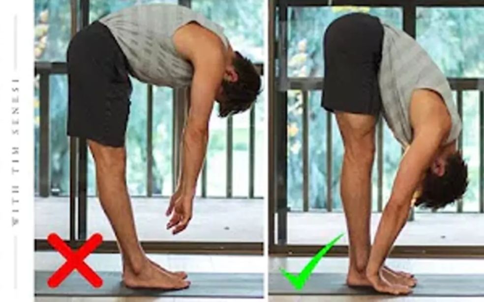 [图]基础前驱体式你做对了吗？Forward Fold Hack - Learn How To Touch Your Toes