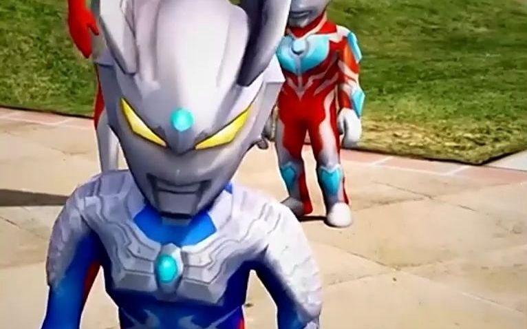 小赛罗被抛弃了,就因为他没小银河可爱#奥特曼 #学生党 #二次元 #赛罗