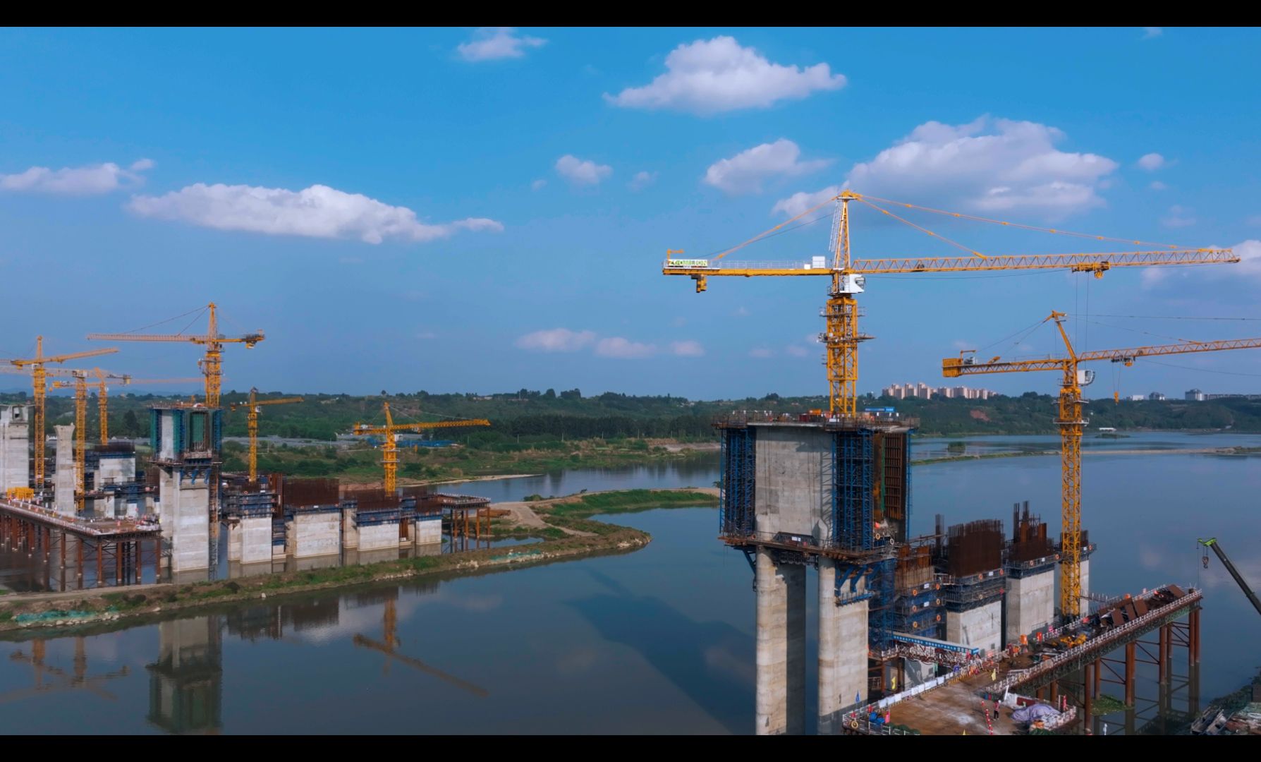 炫出你的节奏感——建设中的成眉市域铁路s5太和岷江特大桥