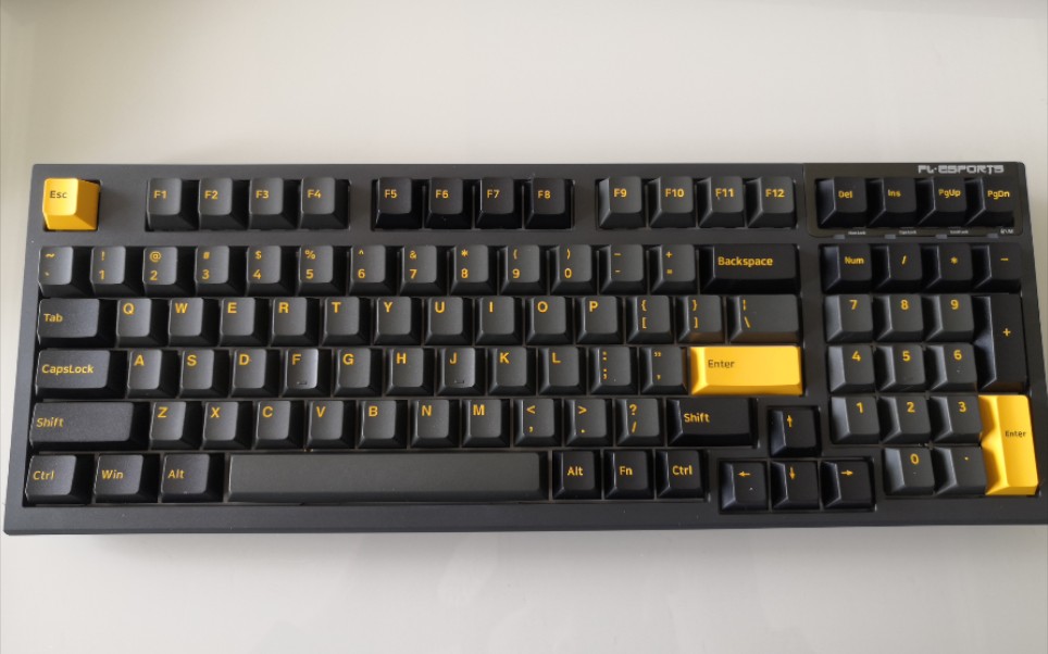 【开箱】第一批腹灵fl980三模极夜黑rosa轴到货