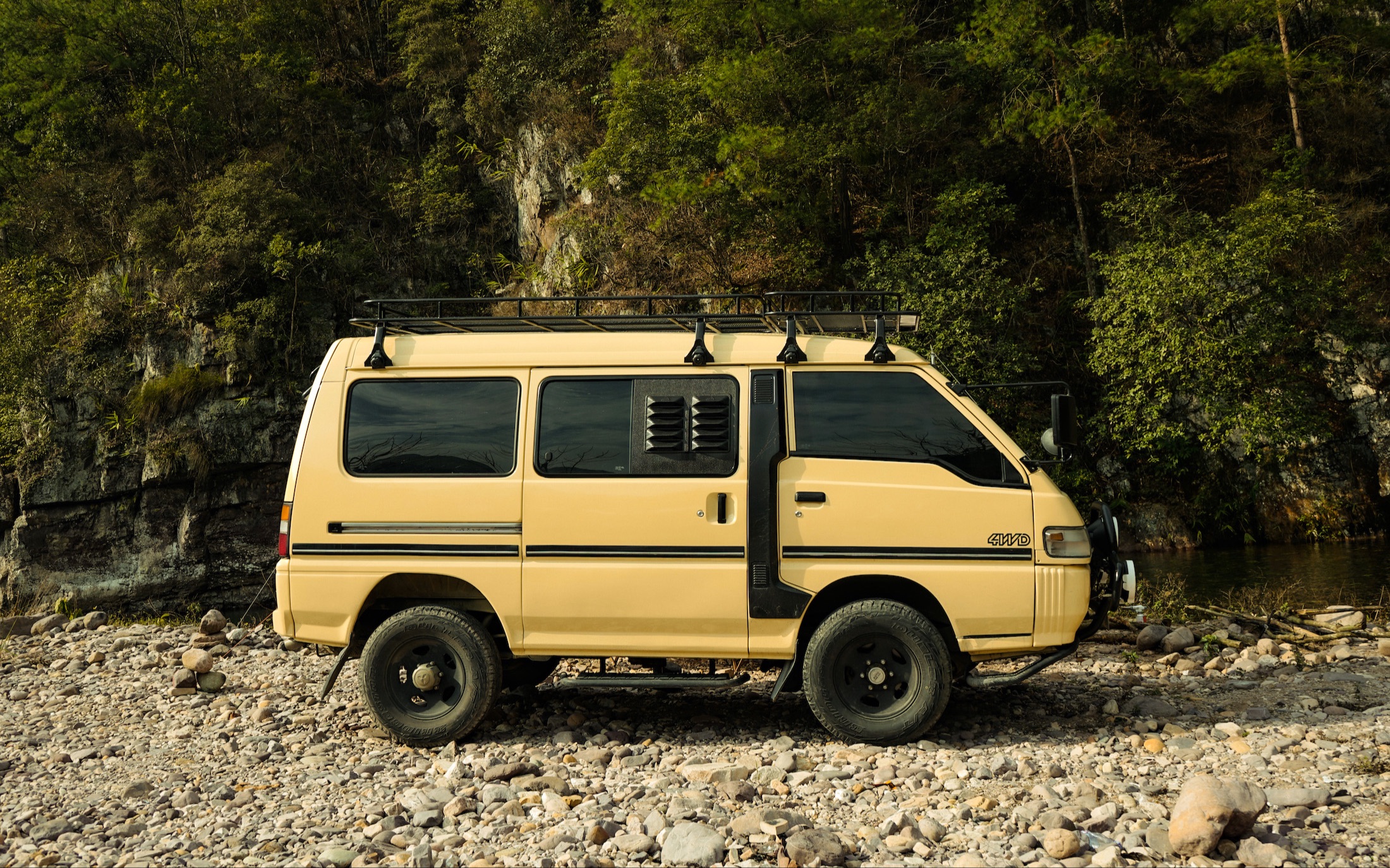 独自驾驶得利卡L300到野外露营加长篇|Vanlife露营车|DELICA L300哔哩哔哩bilibili