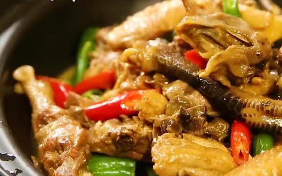 土鸡钵子,简单得家常做法,才是真滴家乡味道.