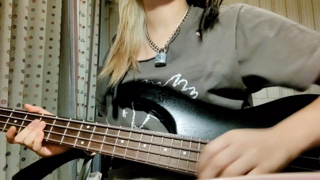 姬赓老师休息曲