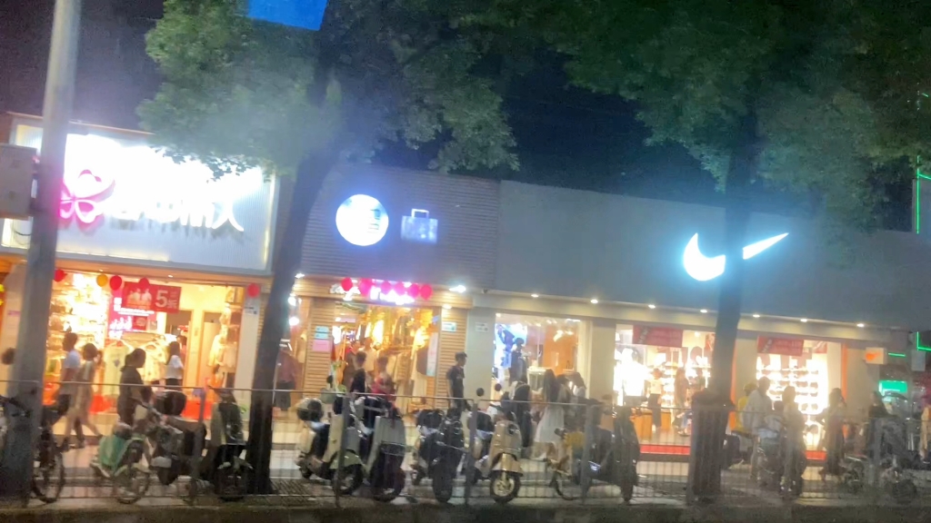 2024916石岩街道的夜