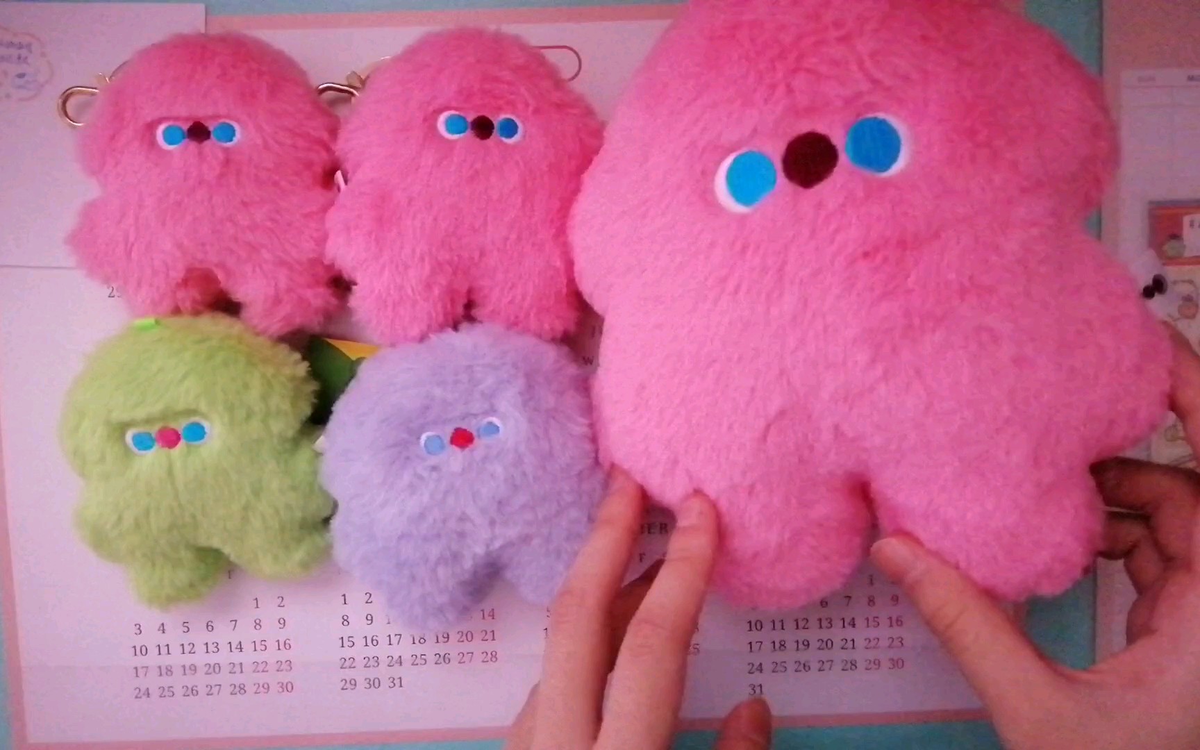 罗渽民一个你从未看过的开箱分享娜娜喜欢的玩偶之一粉笨笨