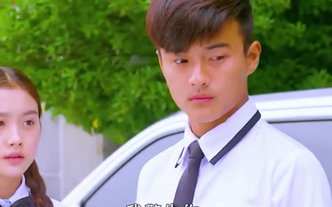 活动  胡歌化身足球教练