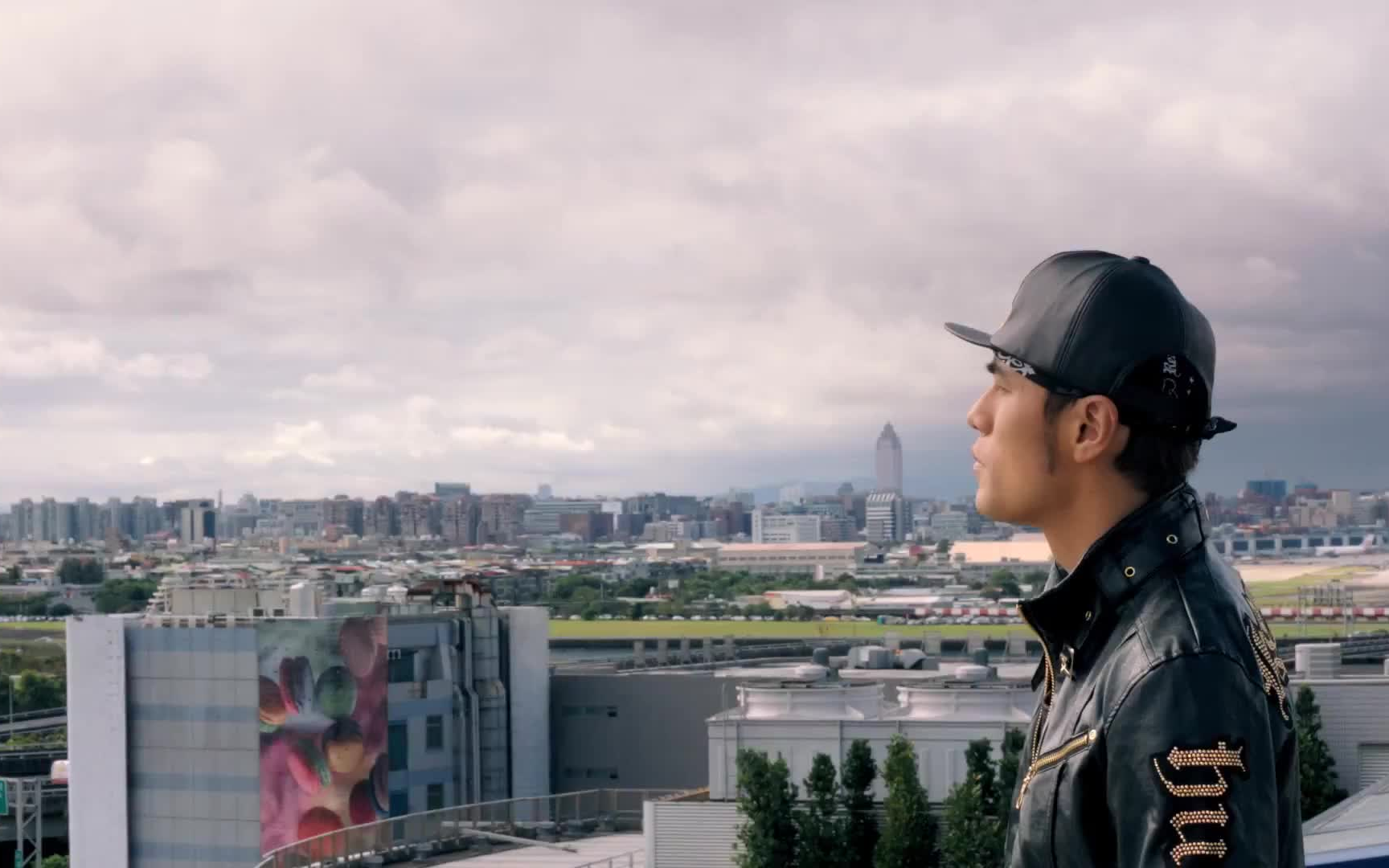 周杰伦袁咏琳傻笑