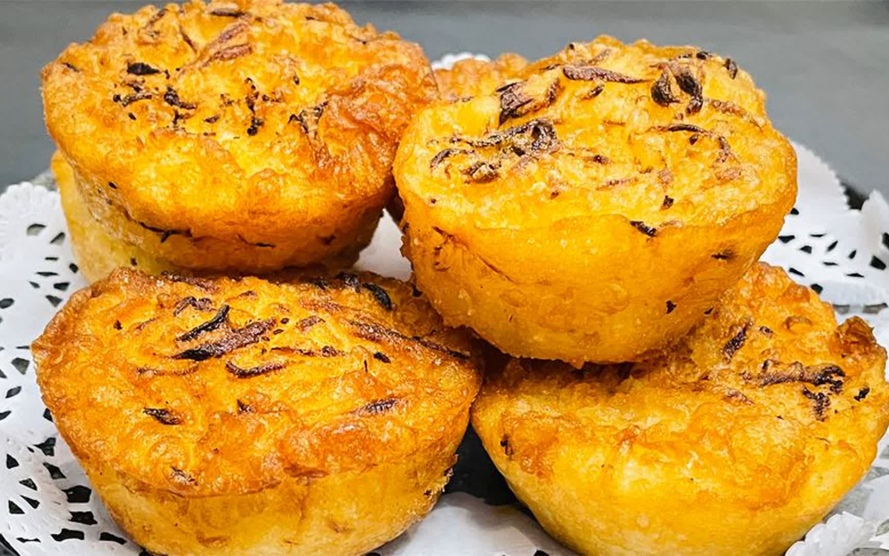 特色小吃油墩子,外酥里嫩嘎嘎香,面糊调制有秘诀,比买的还好吃