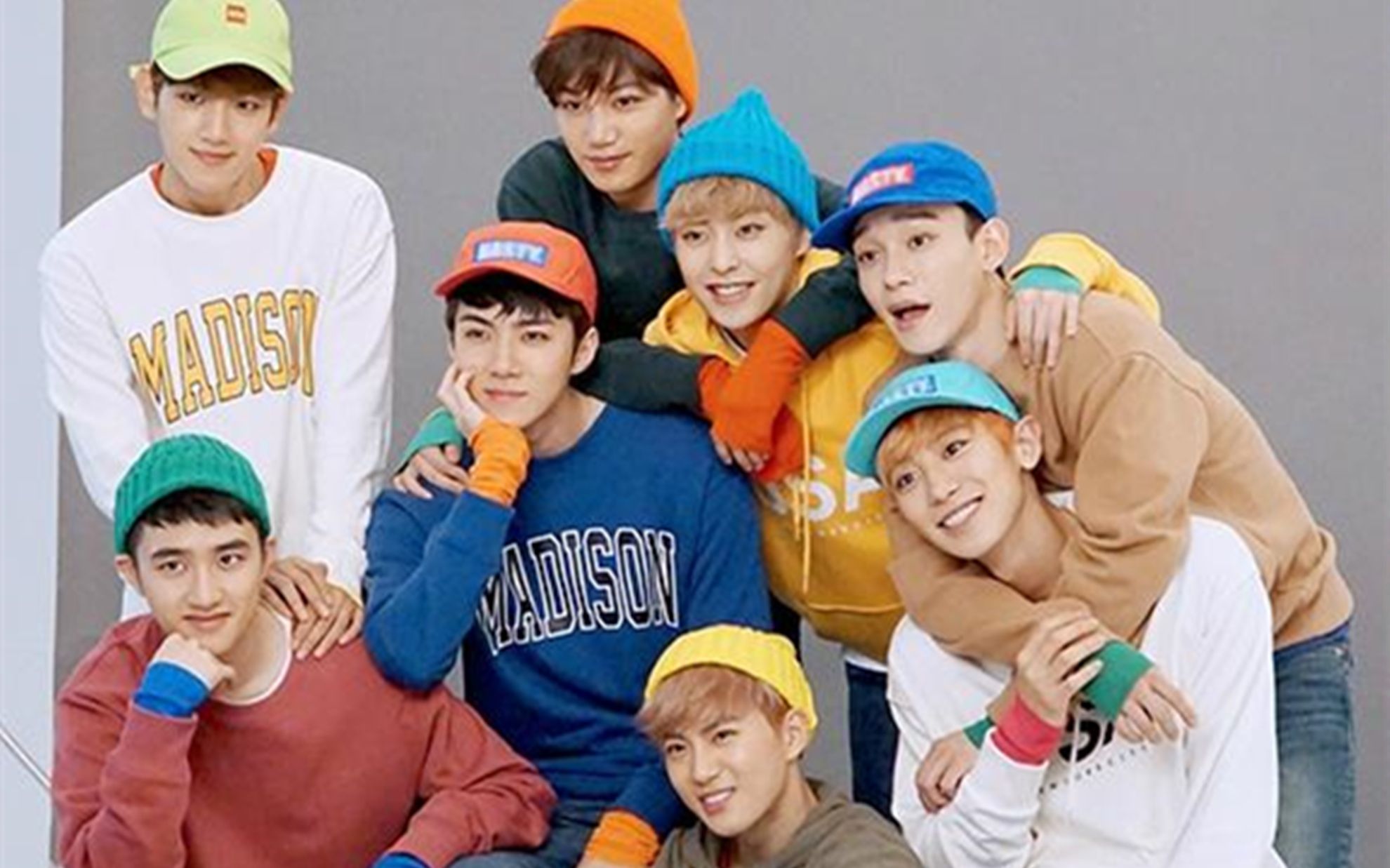 【exo摸头照】想看exo演唱会了