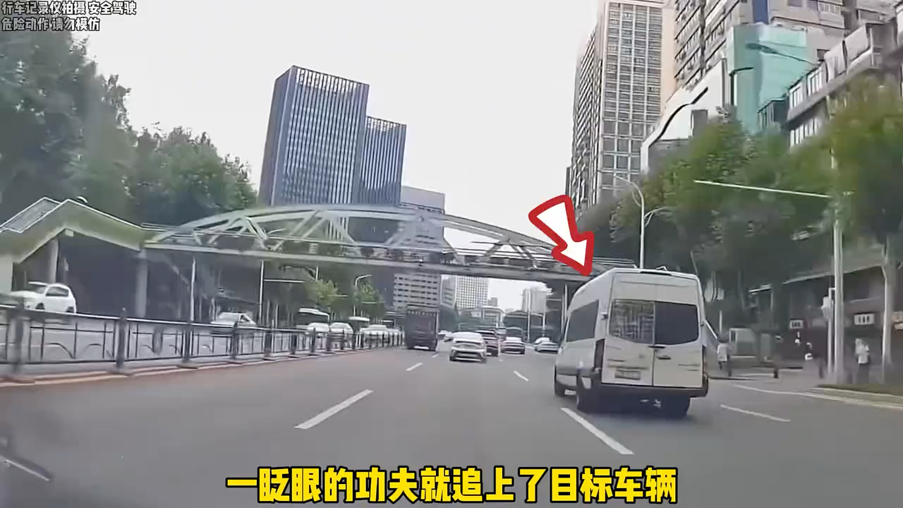 等了十几年了终于可以开快车了…"开车 "闯卡哔哩哔哩bilibili