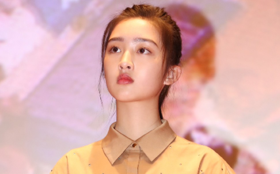 [邓恩熙] 20181115 《无名之辈》-上海路演_哔哩哔哩 (゜-゜)つロ