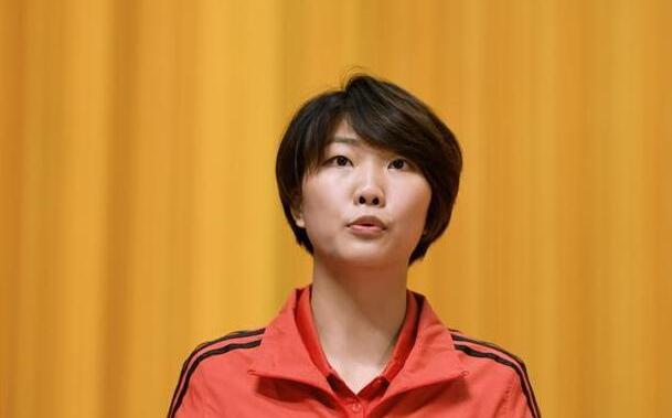 【袁心玥】"全国体育系统先进集体"荣誉称号对中国女排是一个激励