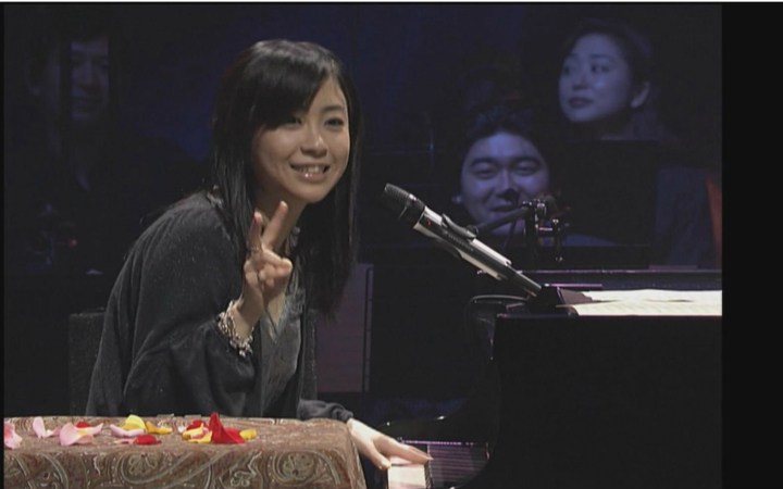 [图]宇多田光-Utada Hikaru unplugged【原音重现演唱会】