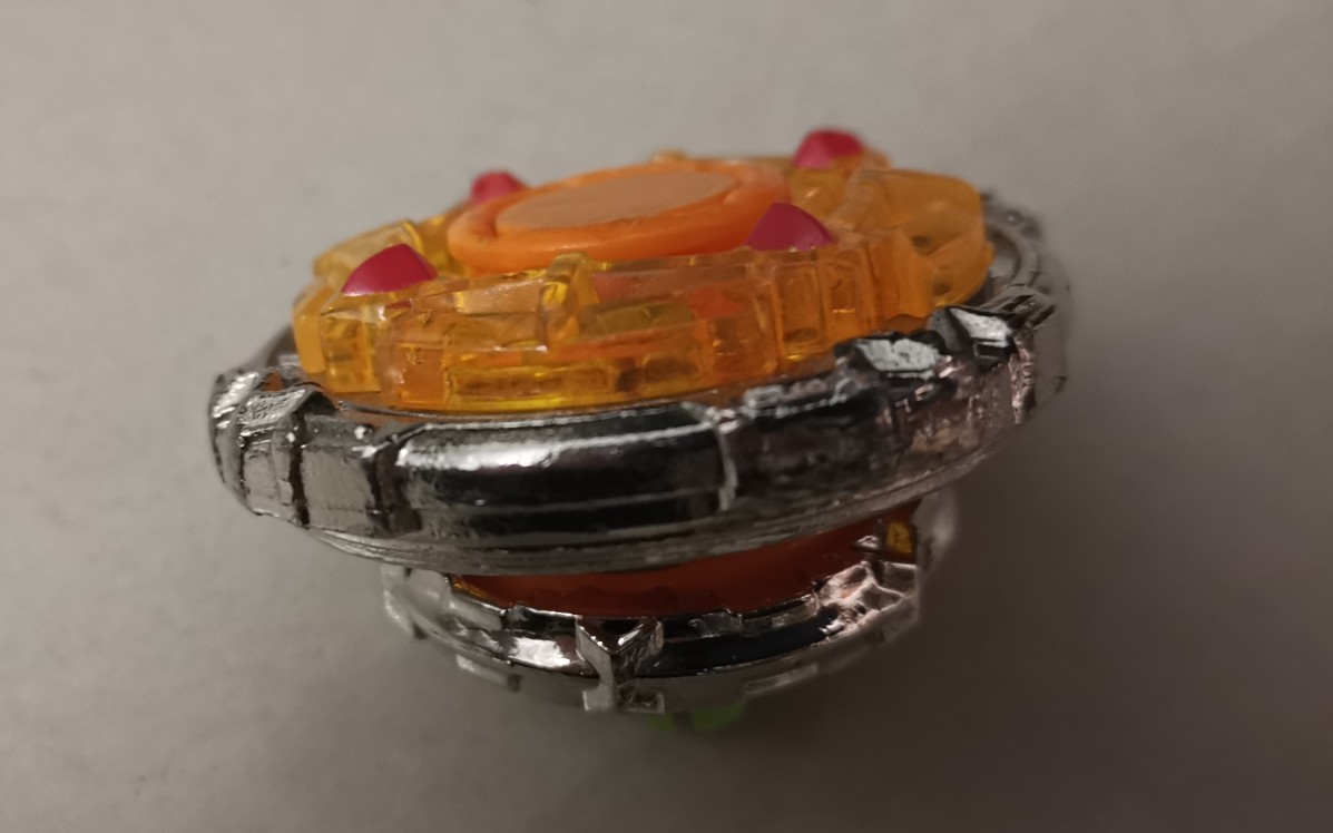 可能是裂震钢钻的最强改装视频里全是右旋