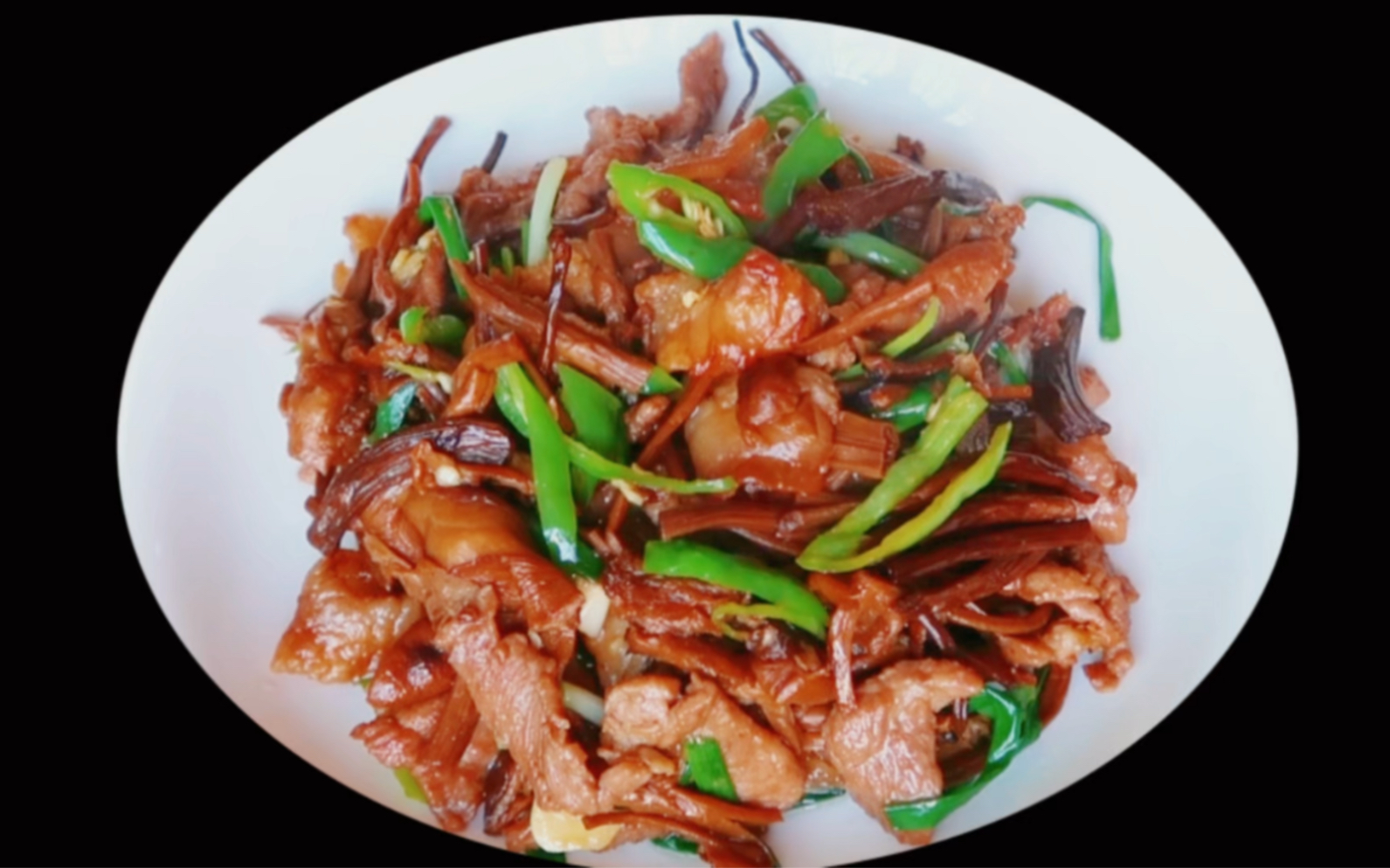 茶树菇炒肉超级好吃,菌香浓郁美味下饭