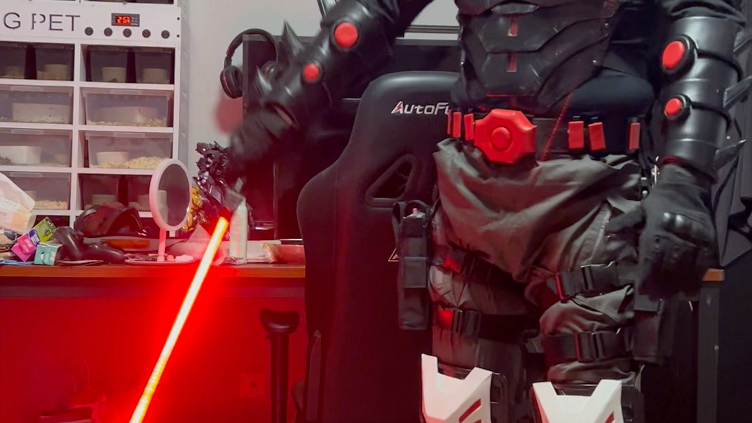 dc红头罩红浪人cosplay