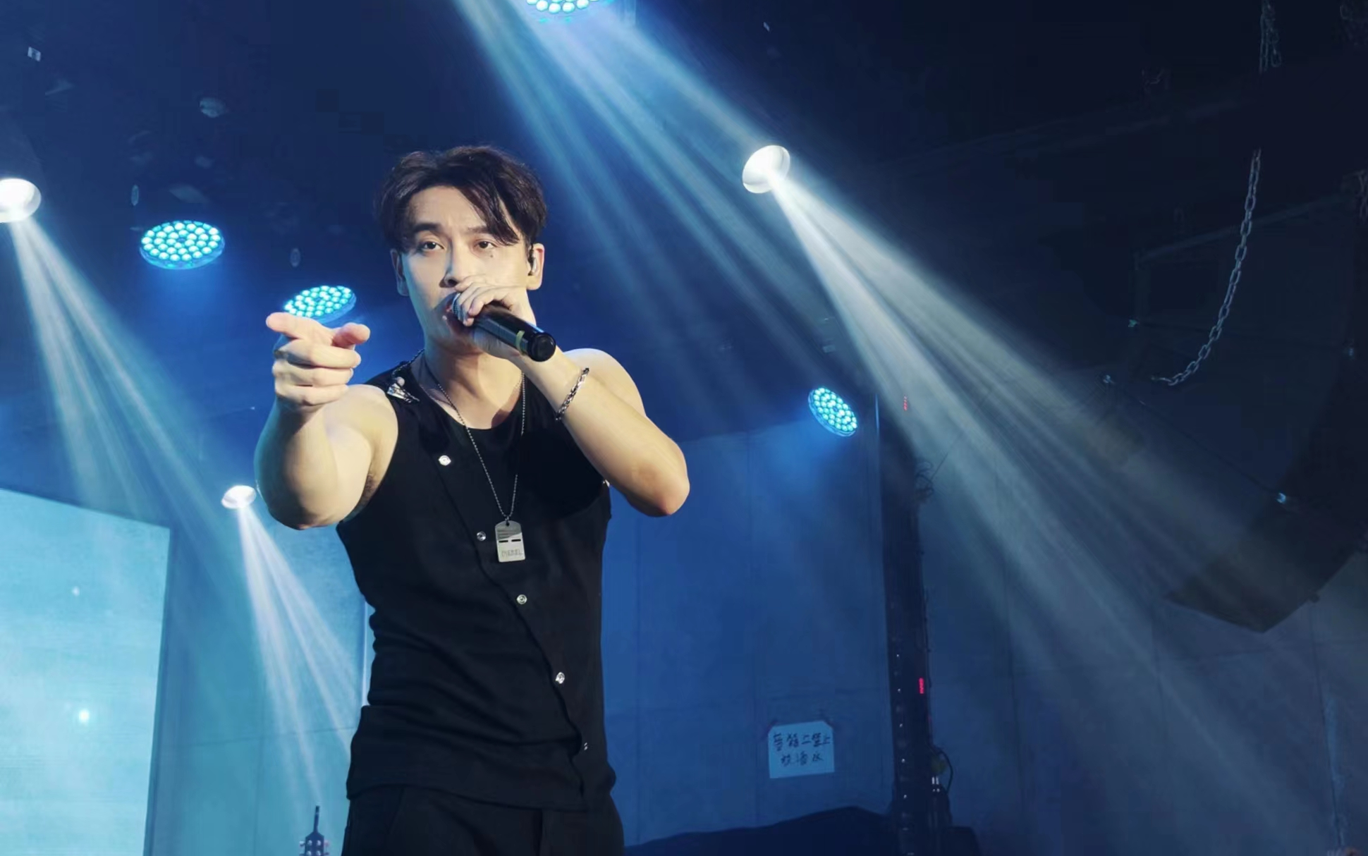 20230819-after rain before red-陈德修北京场《够爱》