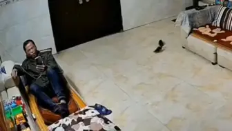 你玩你的，我俩玩我俩的