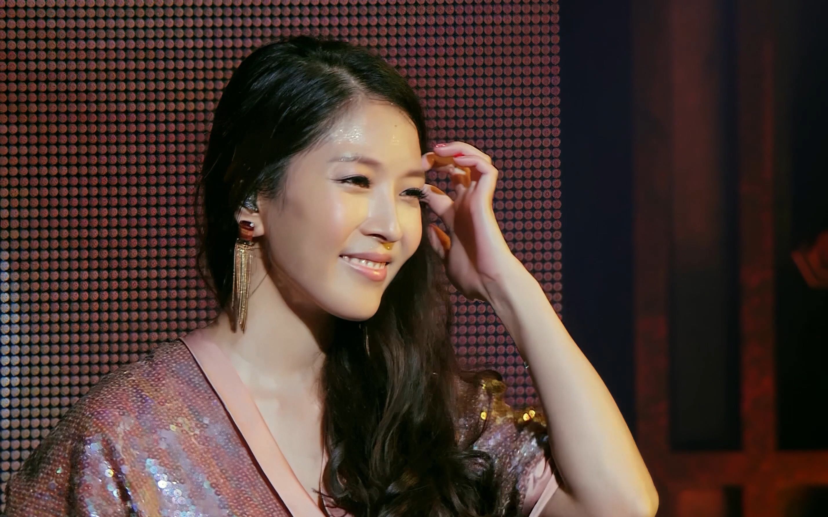 【BoA】演唱会深情演绎《那样的你》,唱情歌的宝儿你们爱吗?(中韩字幕)