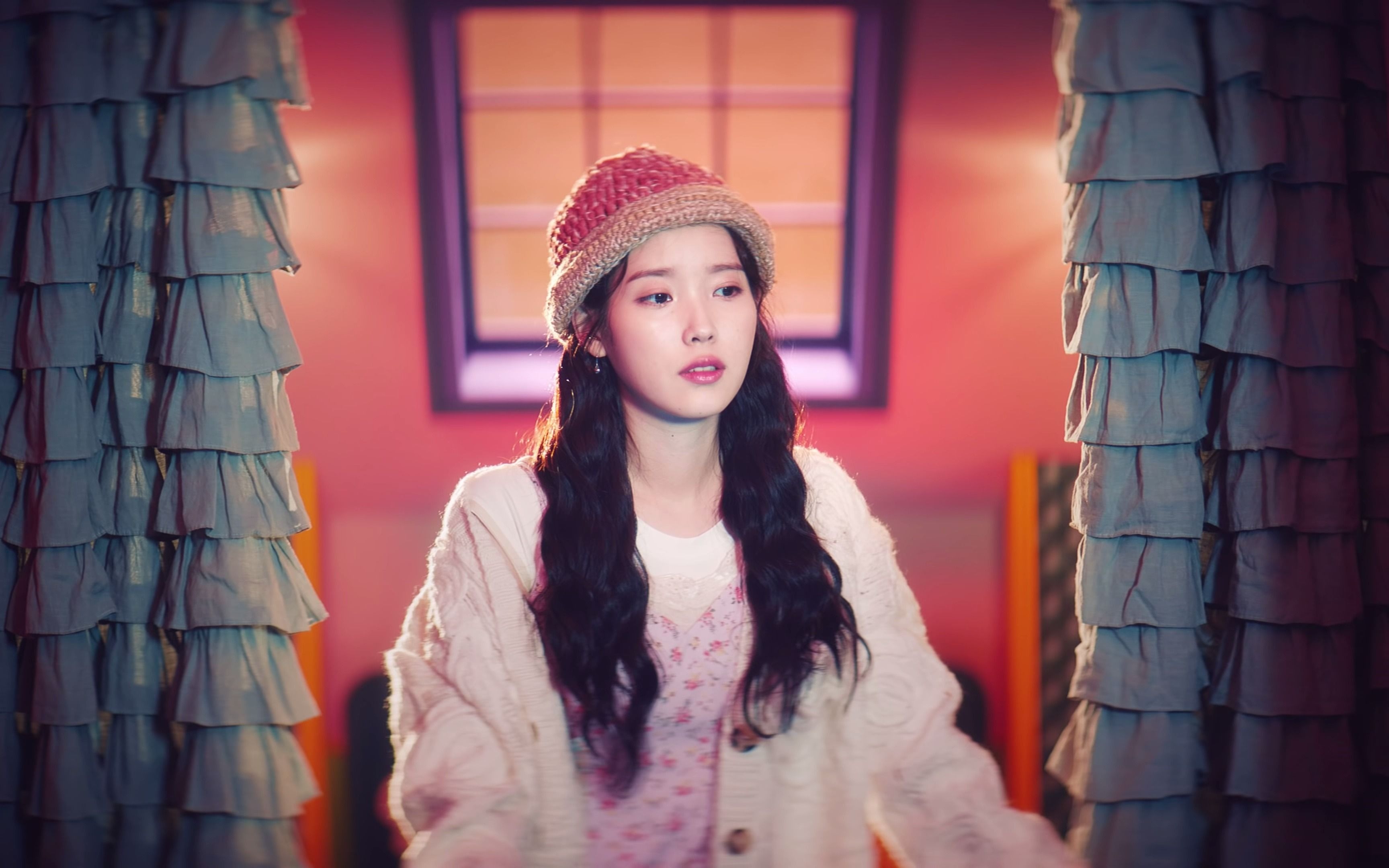 [mv] iu _ strawberry moon