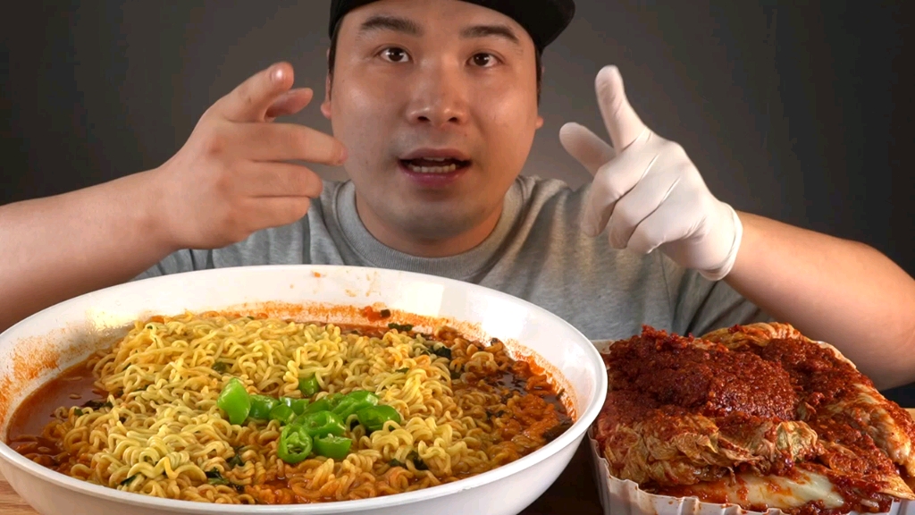 韩国吃播donkey想吃辣的一天拉面泡菜