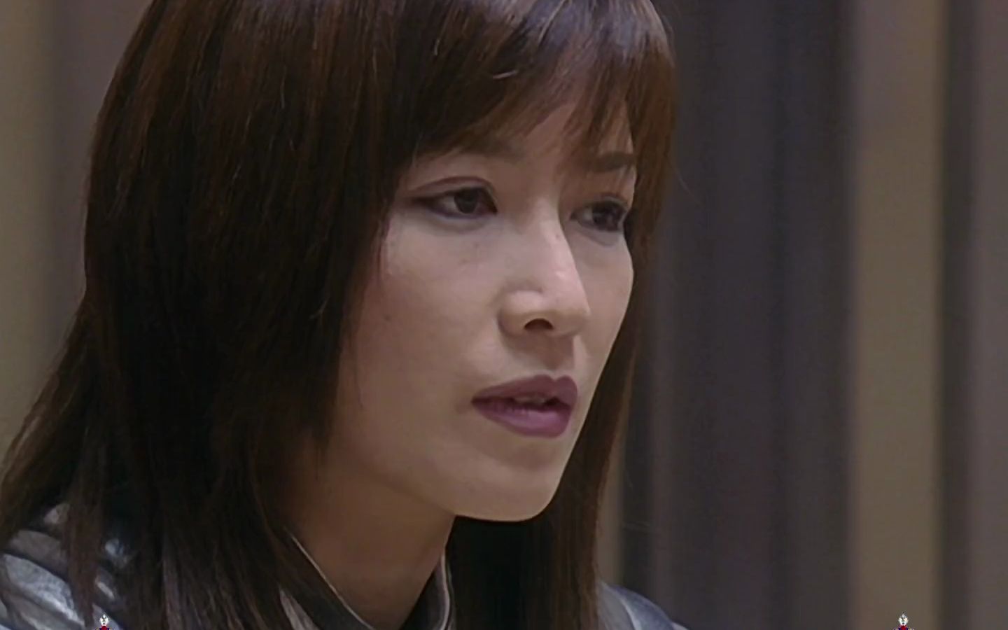 迪迦奥特曼 特摄剧 女孩因为时空错乱的原因,从遥远的过去传送来