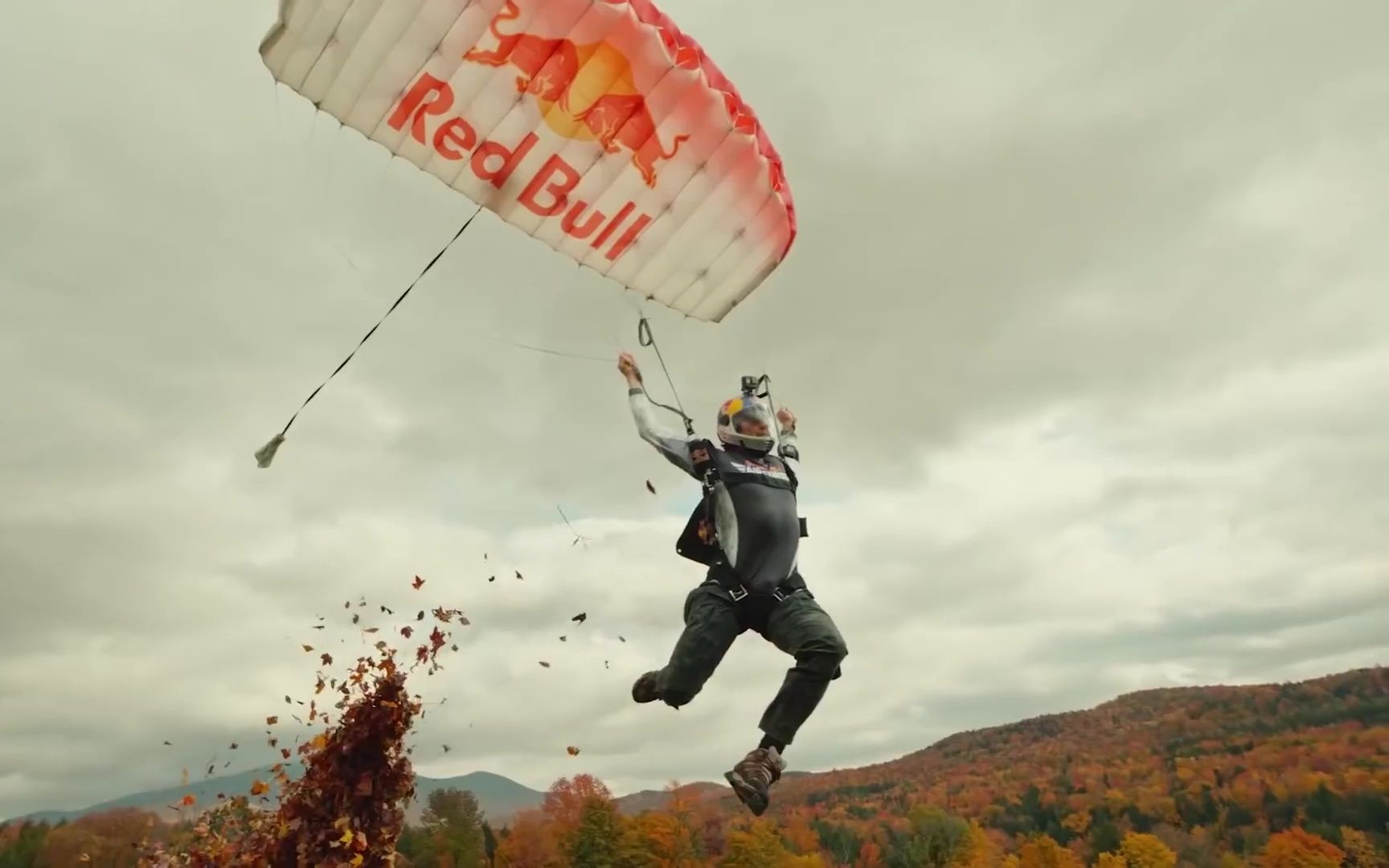 红牛跳伞:惊险的极限运动,也有诗情画意的时候_哔哩哔哩 (゜-゜)つロ