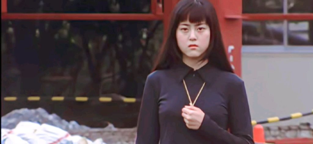 奥特曼,小怪兽玛奇那接宇宙少女沙纪回家