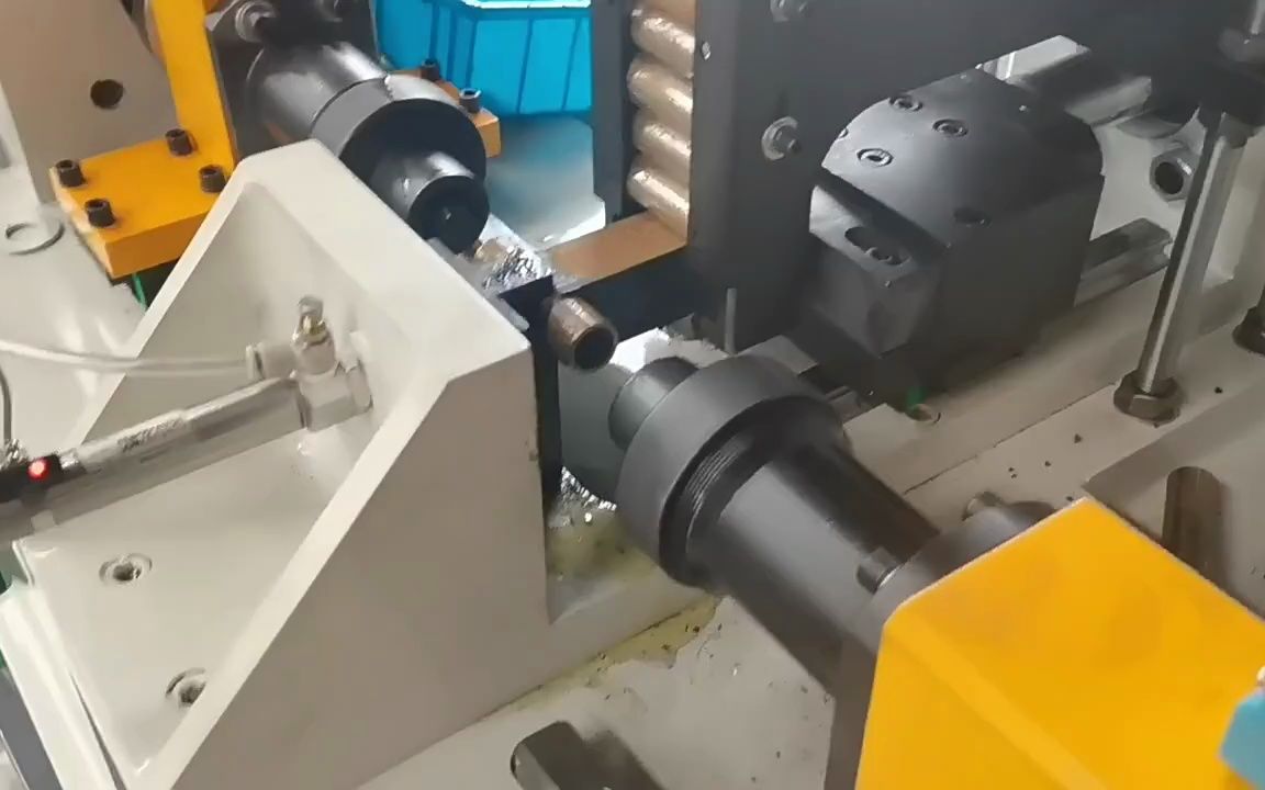 内六角管全自动双头扩口机