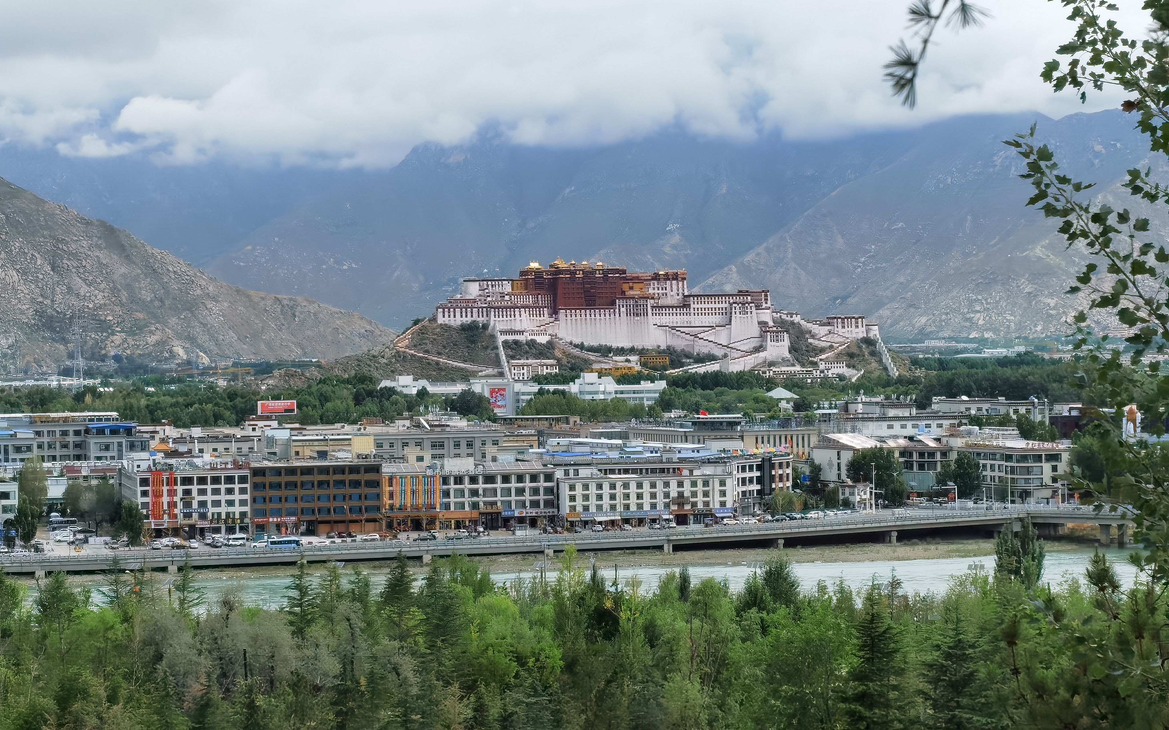 第15集:第四次来拉萨,去第一个网红打卡点:南山公园,拍拉萨全景.