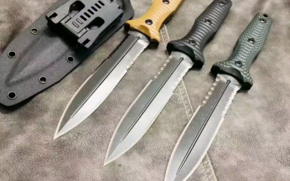 蝴蝶战术刀 暴君双刃