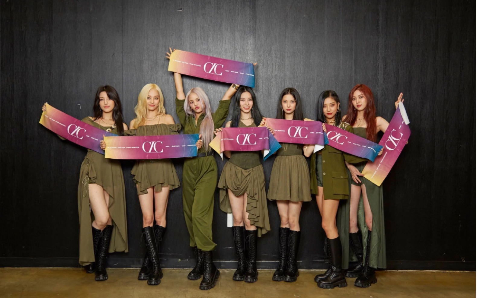 clc天猫火起来吧!和童童李赫宰一起,跳妹妹们的helicopter,哪个是我?