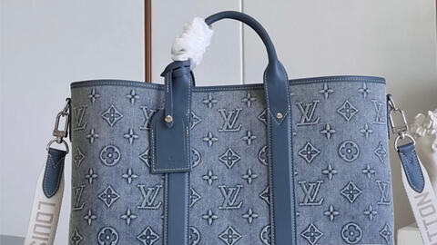 Louis Vuitton M22763 Pochette Voyage mm , Blue, One Size